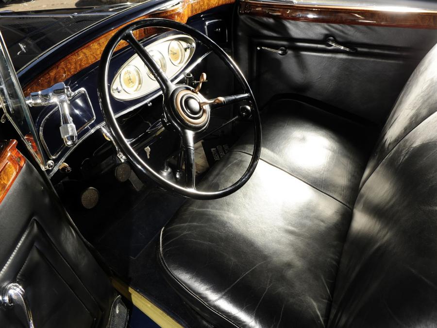  Lincoln Model KA Convertible Roadster by Murray 1933 года  (фото 4 из 7)